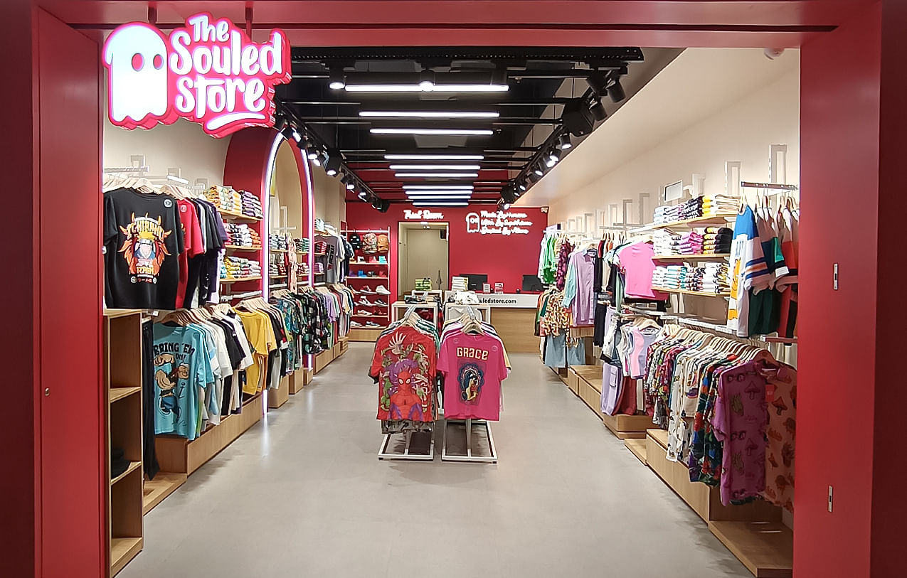 How to shop sustainable fashion